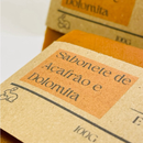 Sabonete de Açafrão e Dolomita Clareador